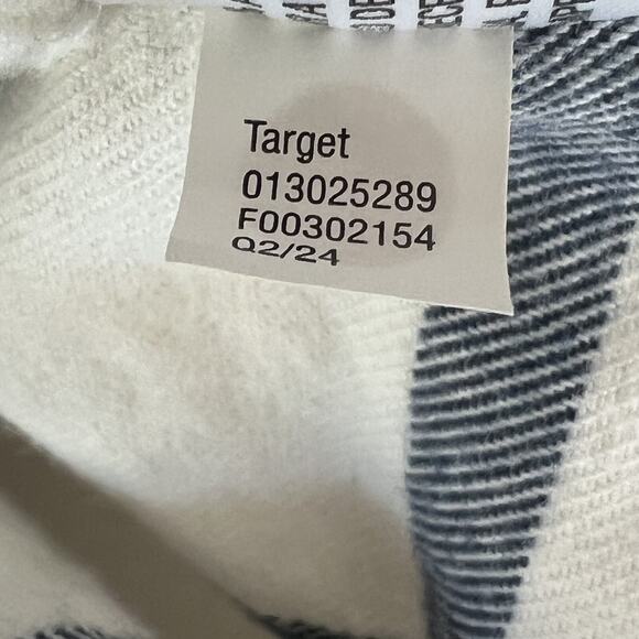 Universal Thread Womens Fit Flannel Shirt XL Oversized Fit Cream/Navy - Picture 7 of 9